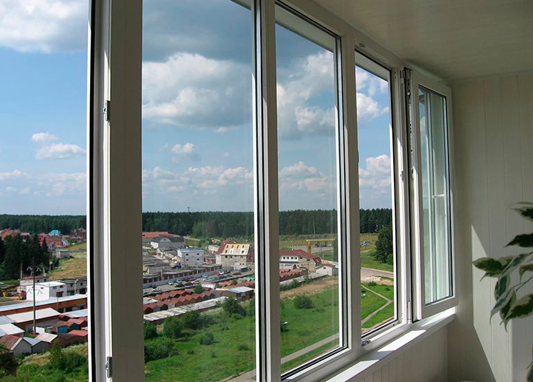 Как снять окна на балконе своими руками