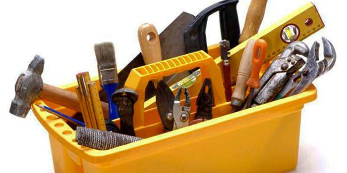 Инструменты и приспособления для строительства дома из бревна