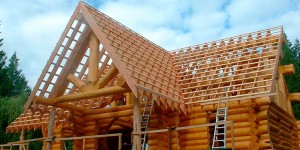 Строительство крыши деревянного дома своими руками: как сделать, технология, устройство
