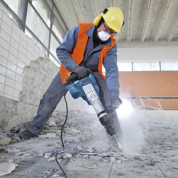 Влияние минеральных добавок на свойства бетонной смеси