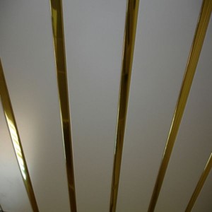 Криволинейный потолок из гипсокартона