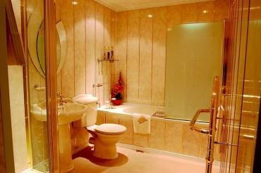 Отделка ванной комнаты панелями ПВХ своими руками: пошаговая инструкция, видео